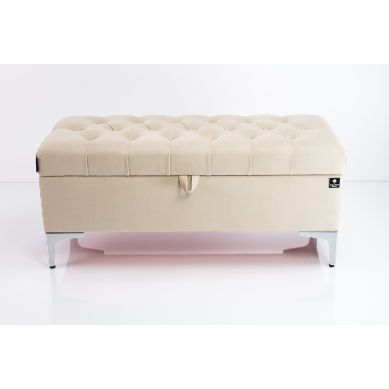 Tufted Storage Bench